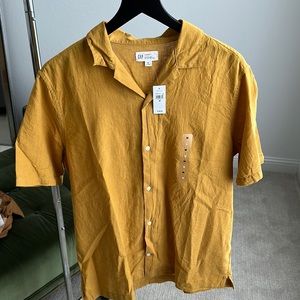 Gap M short sleeve button up